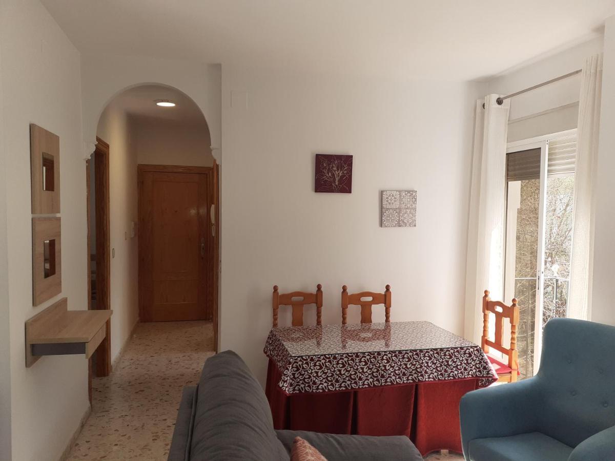 Apartamentos Пинос-Хениль Экстерьер фото
