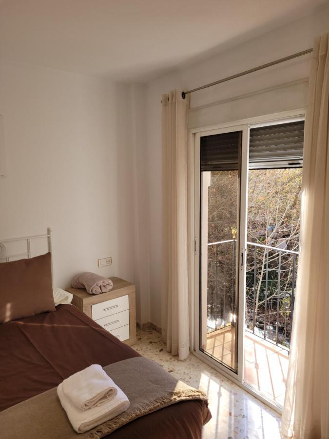 Apartamentos Пинос-Хениль Экстерьер фото